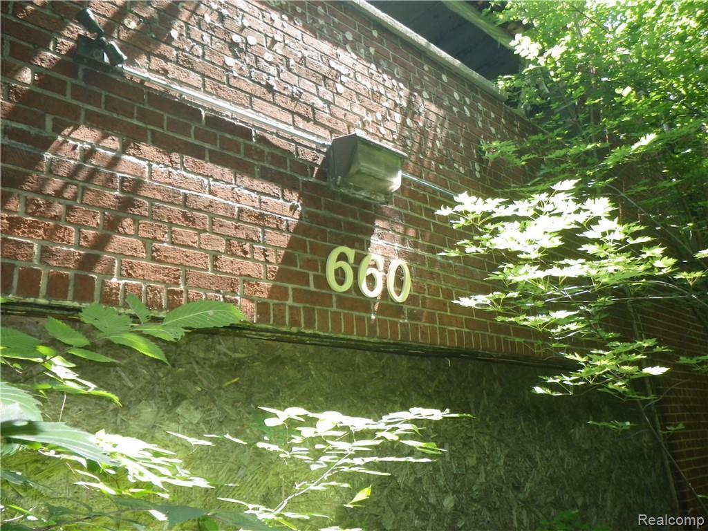 660 Grand Boulevard - Photo 1