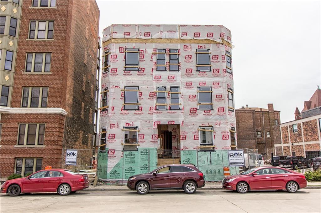 64 Watson Street - Photo 1