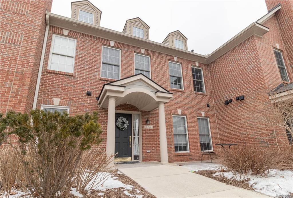 5766 Hampshire Lane - Photo 1