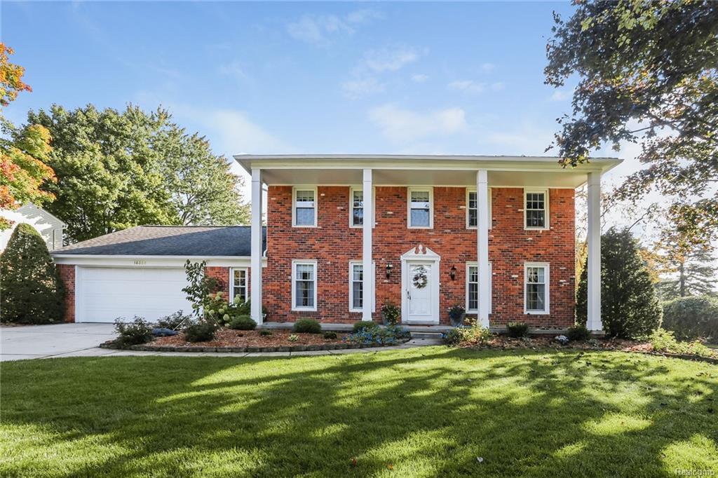 16528 Winchester Drive - Photo 1