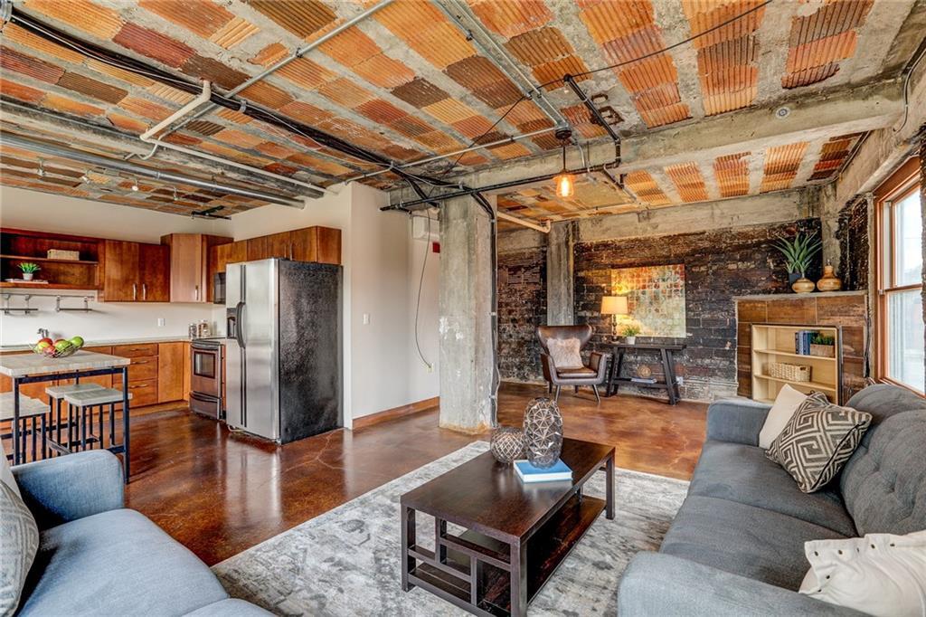 2915 John R Street - Photo 1