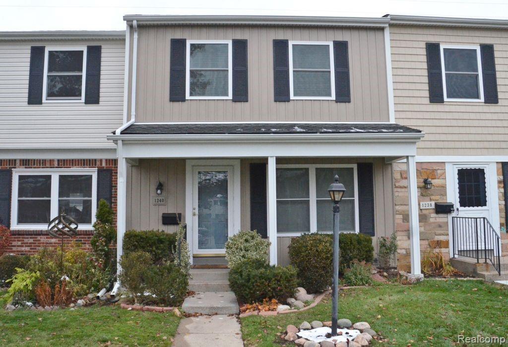 1240 Marseille Court - Photo 1