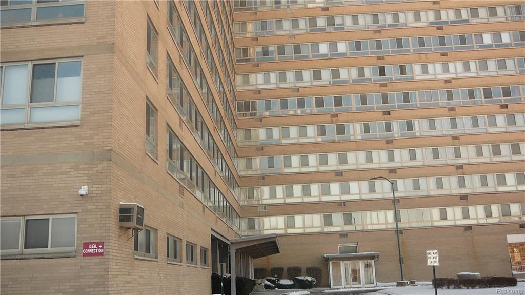 8900 Jefferson Avenue - Photo 1