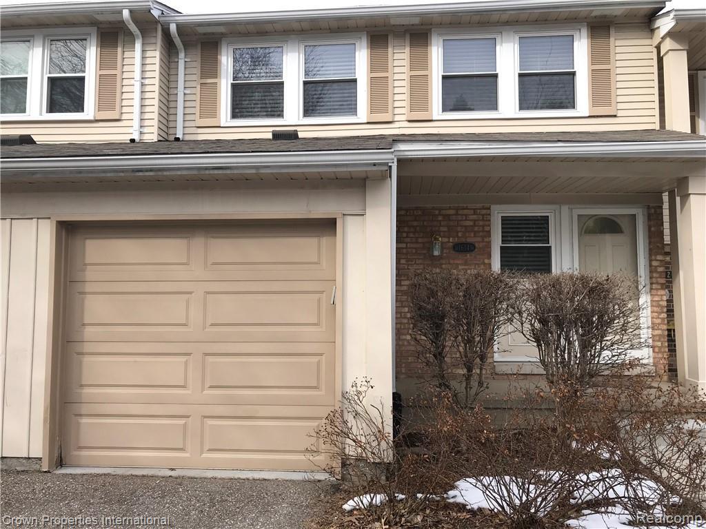 1614 Brentwood Drive - Photo 1