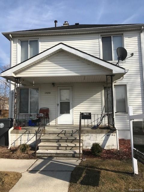 17258 Dora Street - Photo 1