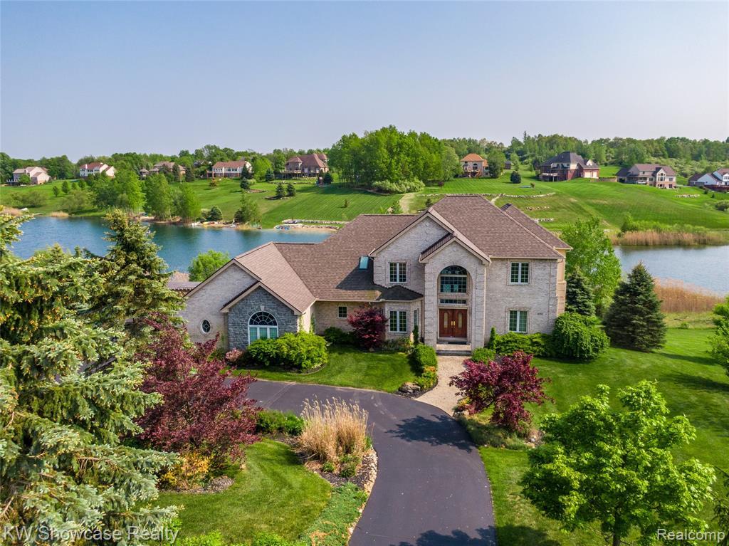 4751 Owasco Court - Photo 1