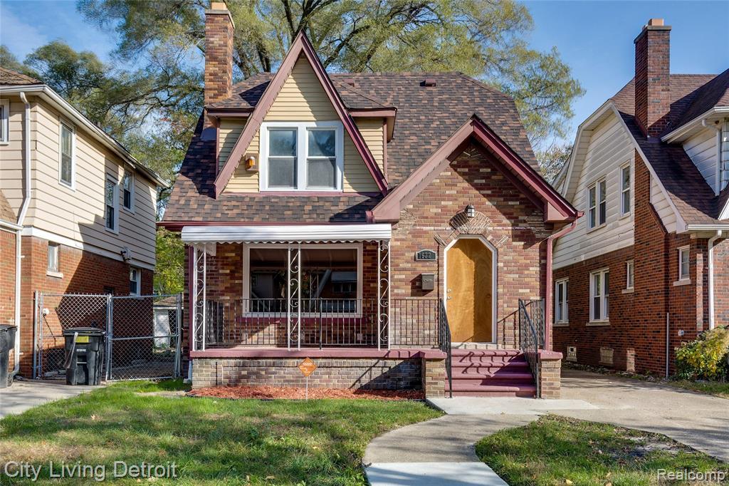16224 Roselawn Street - Photo 1