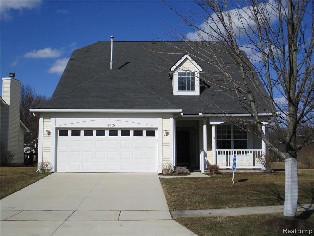 3525 Riverside Drive - Photo 1