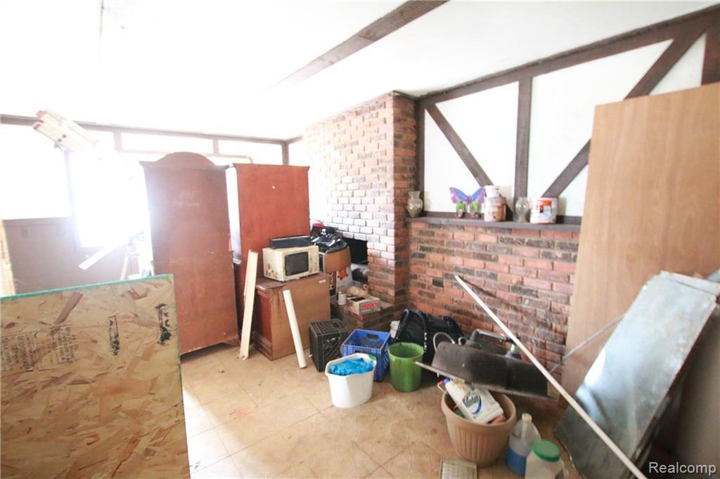 16565 Winston - Photo 1