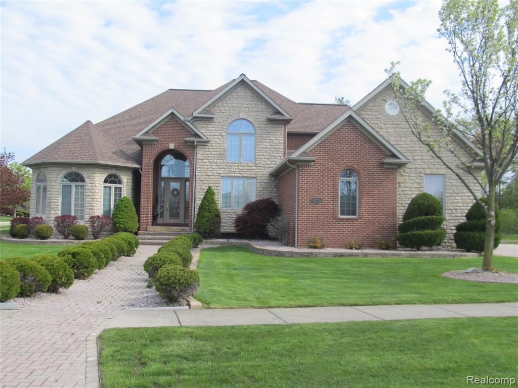 3382 Creekview Drive - Photo 1