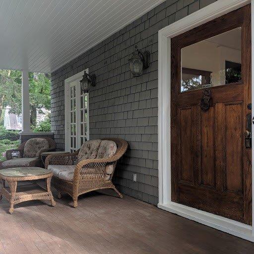 605 Oswego Street - Photo 1