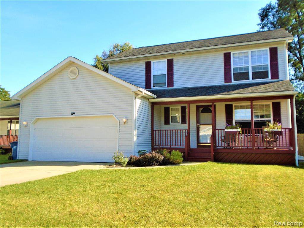 719 Mary Ann Drive - Photo 1