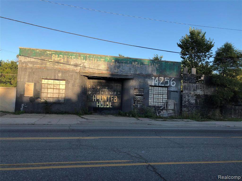 14256 Wyoming - Photo 1