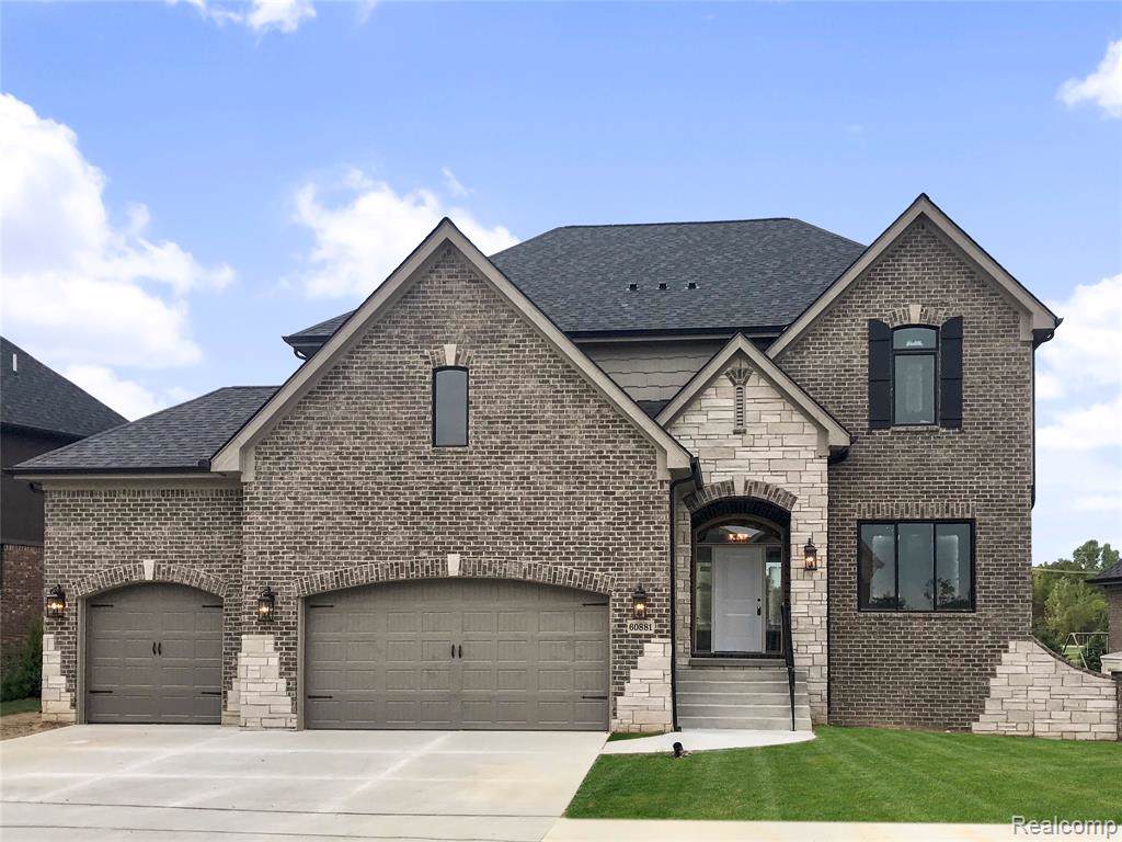 60881 Stonecrest Drive - Photo 1