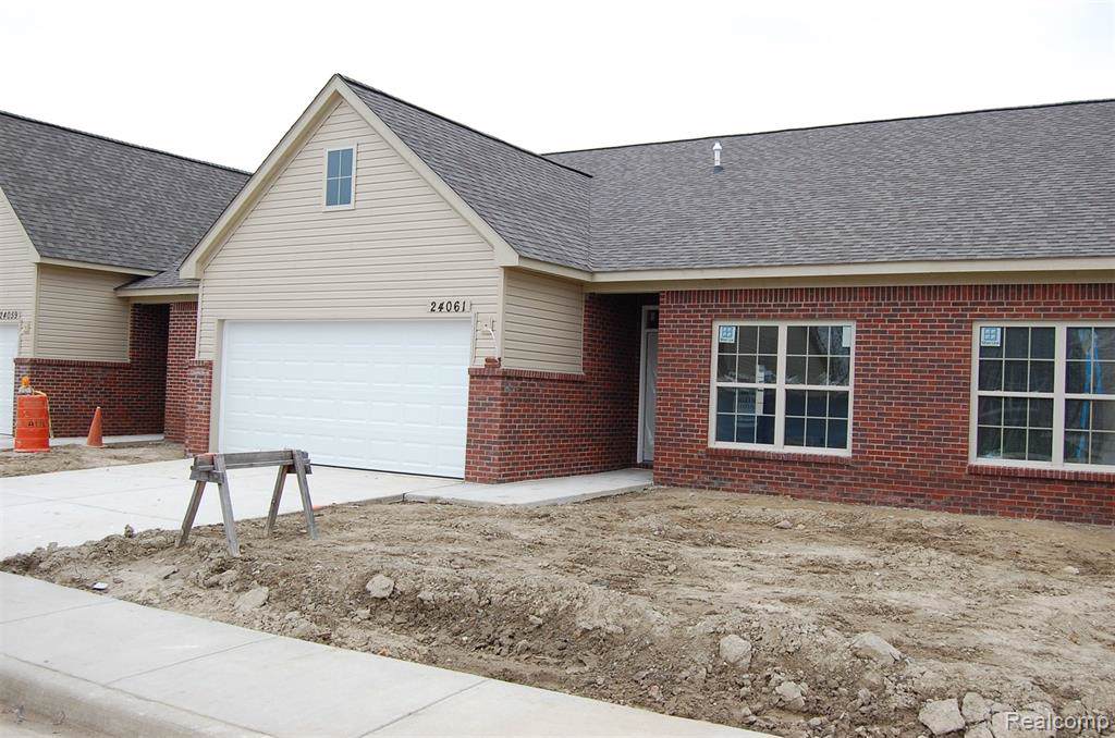 24061 Hemlock Drive - Photo 1