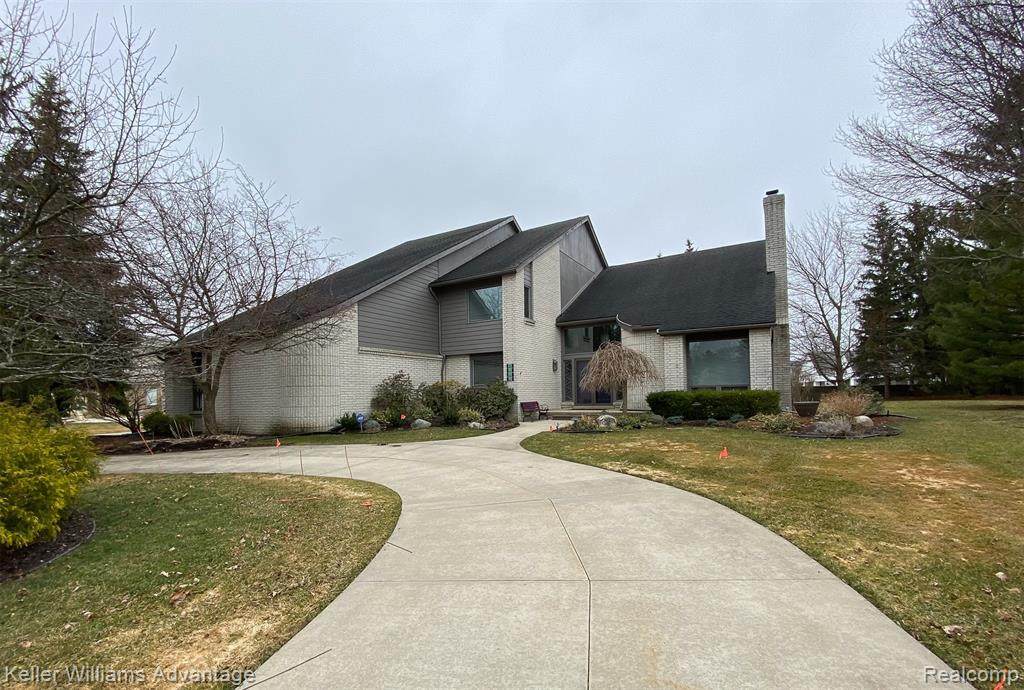 6280 Charles Drive - Photo 1