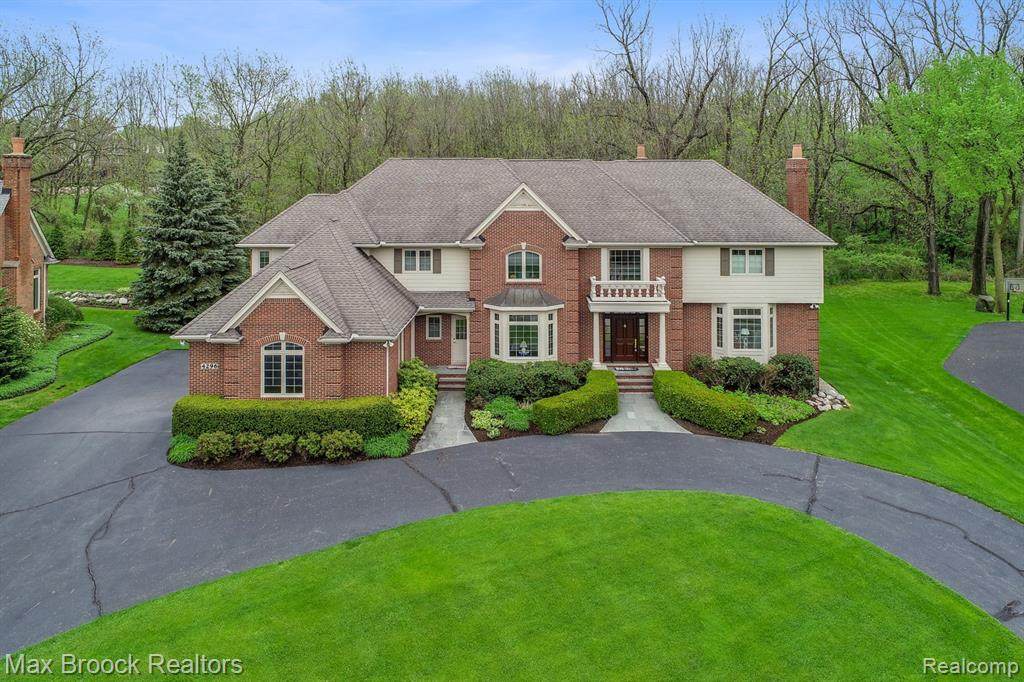 4296 Spruce Hill Lane - Photo 1