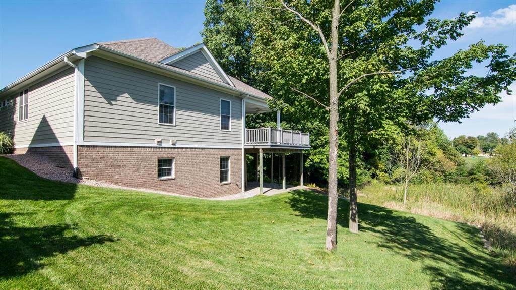 354 Pembroke Drive - Photo 1