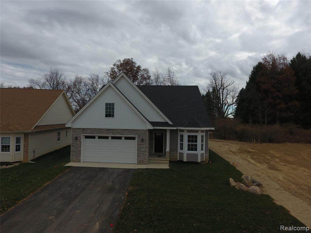 7448 Village Court - Photo 1