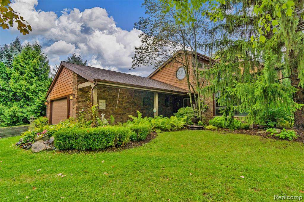 1850 Orion Road - Photo 1