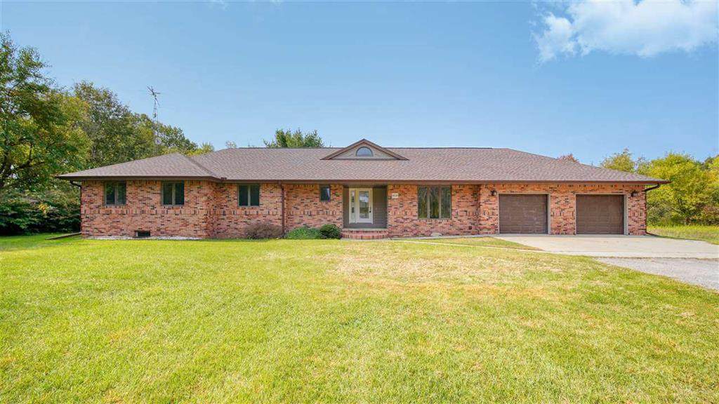 11630 Hayes Rd - Photo 1