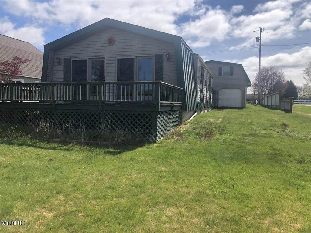 60424 Custer Valley Road - Photo 1