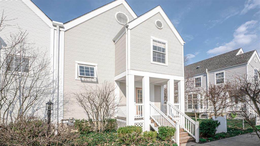 3230 Cardinal Avenue - Photo 1