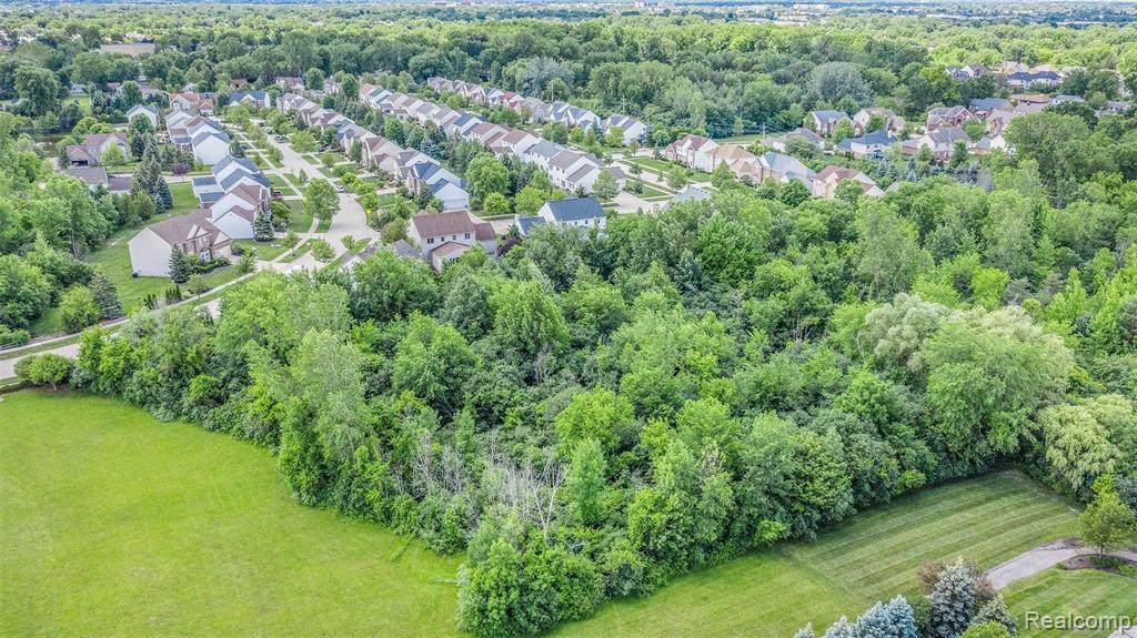 38505 Dequindre Road - Photo 1
