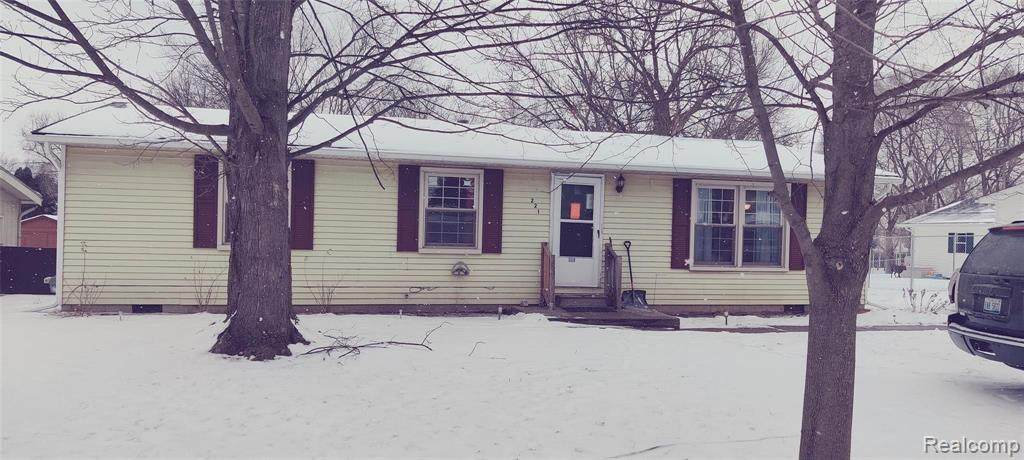 221 Engle Street - Photo 1