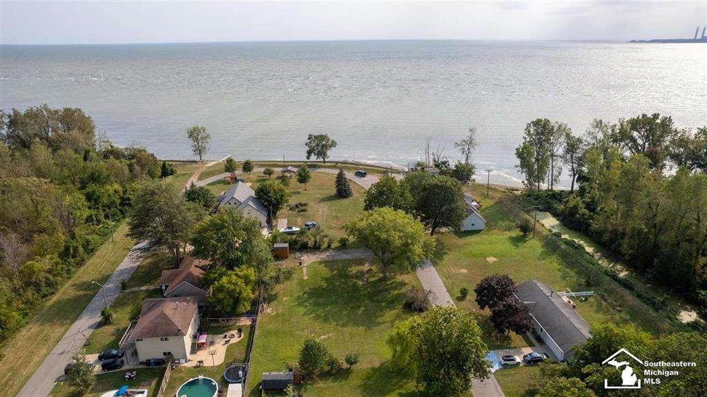 4450 Sycamore - Photo 1