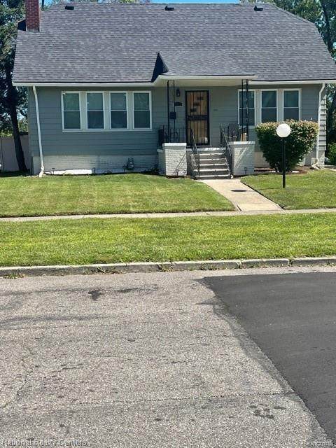 16834 Inverness Street - Photo 1