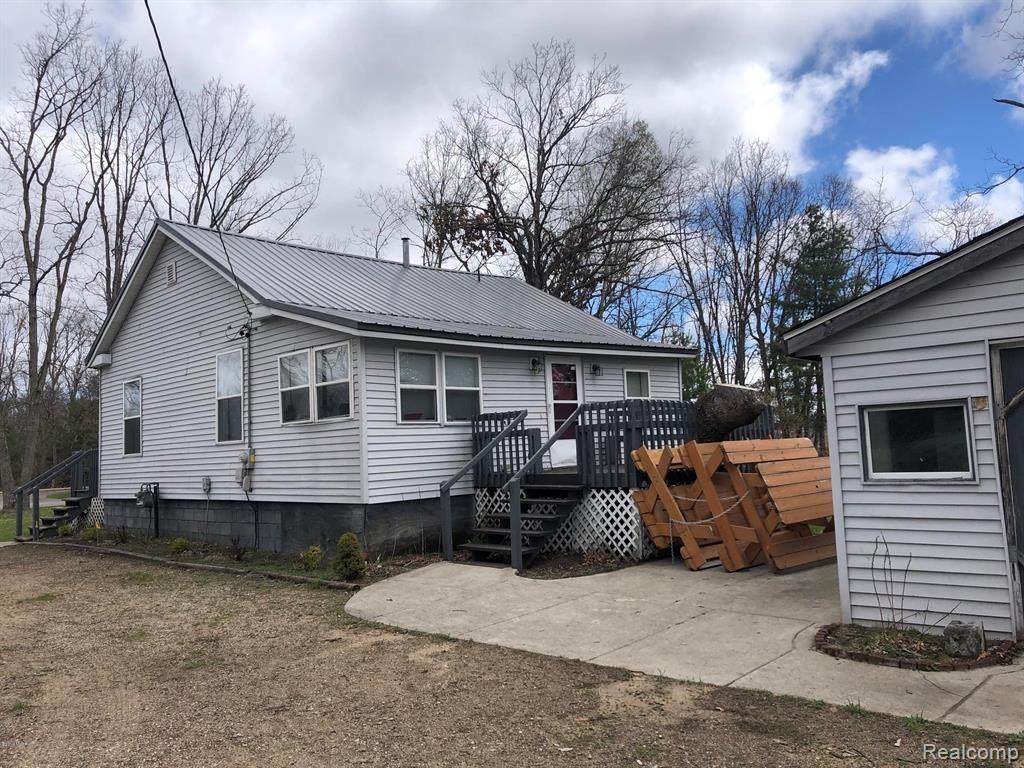 1068 Oak St Vob - Photo 1
