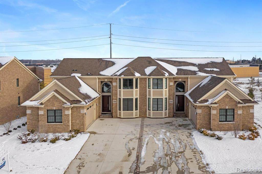 20233 Beacon Way - Photo 1