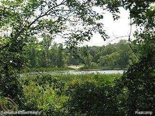 635 Walton Blvd - Photo 1