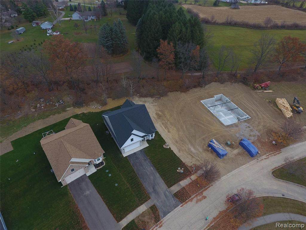 7429 Village Court - Photo 1