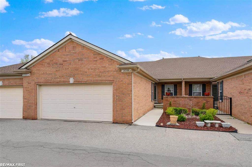 30588 Lynn Ct - Photo 1