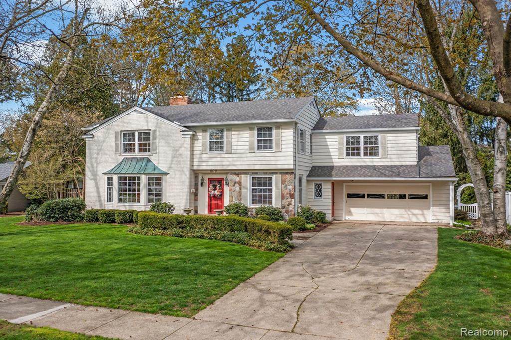 1079 Puritan Avenue - Photo 1