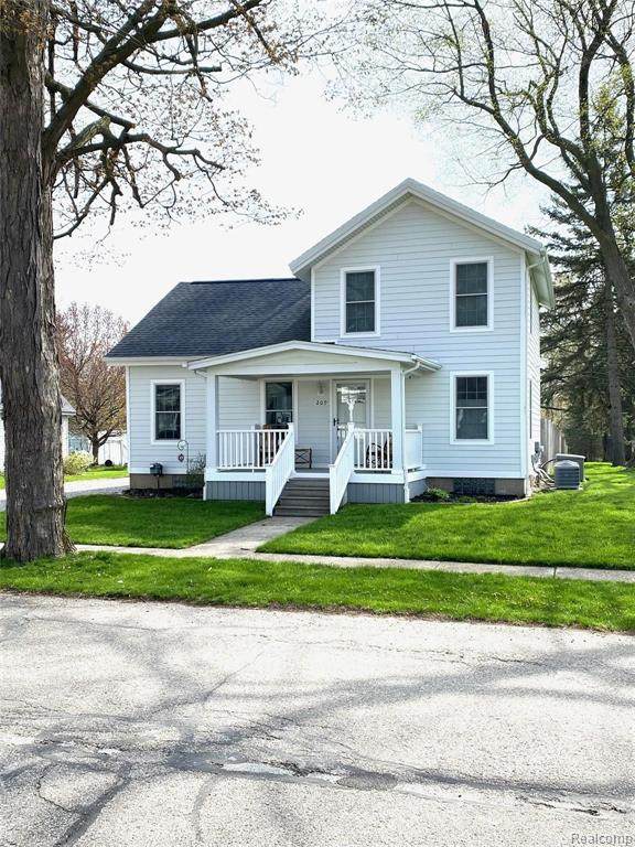 209 Bristol Street - Photo 1