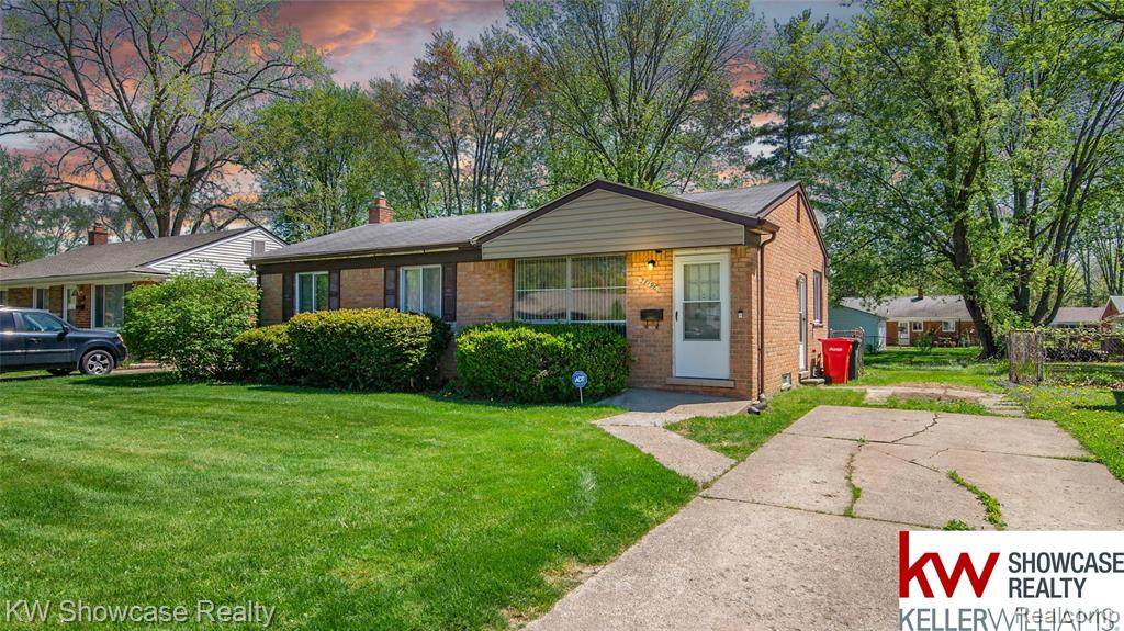 28196 Sutherland Street - Photo 1