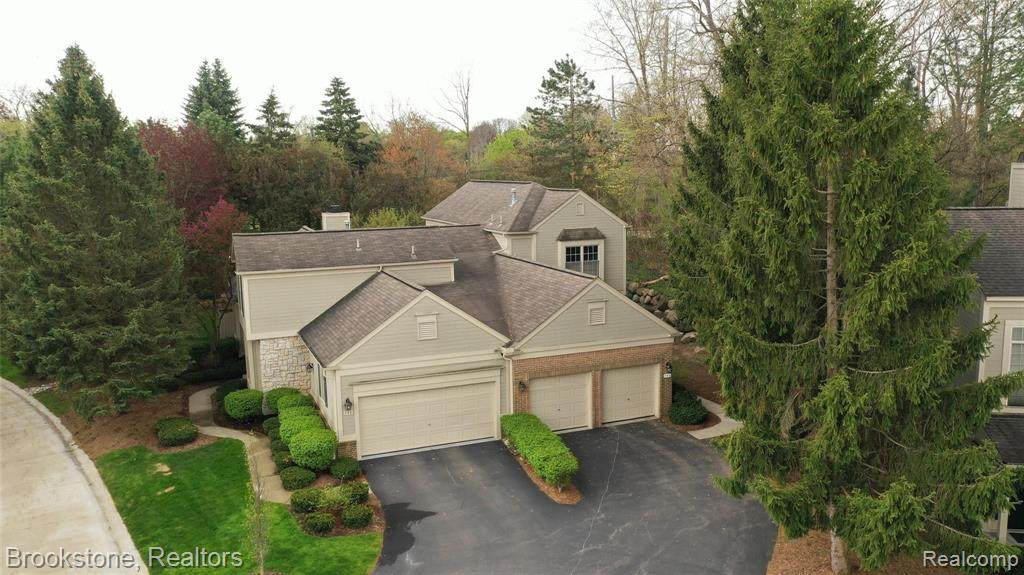 546 Newburne Pointe - Photo 1