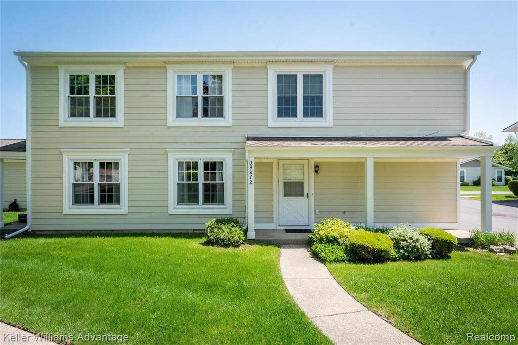 39872 Village Wood Circle - Photo 1
