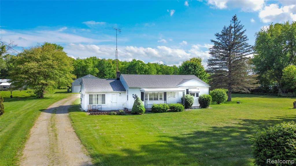 7215 Lapeer Road - Photo 1
