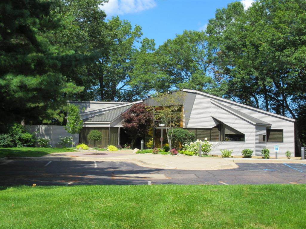 8120 Moorsbridge Road - Photo 1