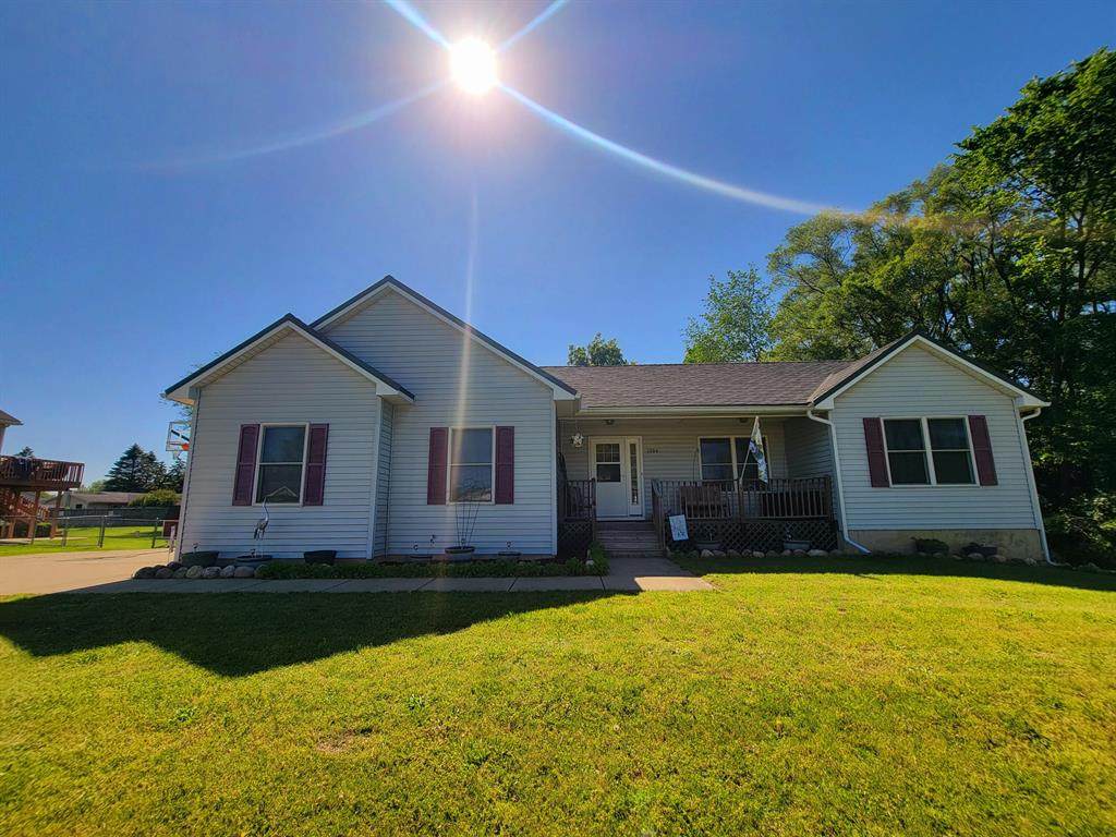 1304 Catsyl Road - Photo 1