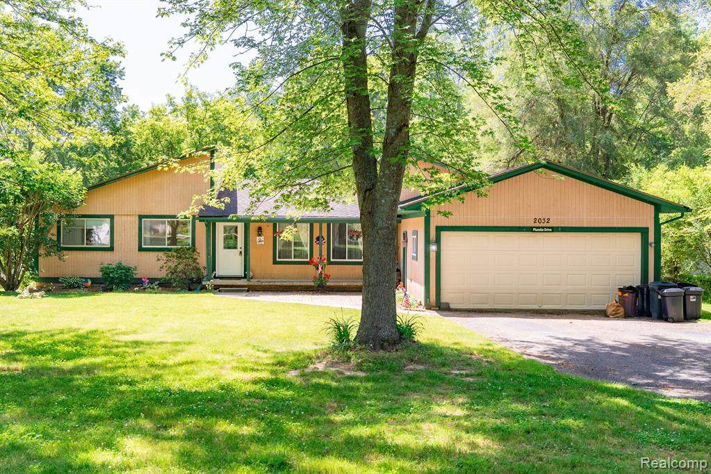 2032 White Lake Road - Photo 1