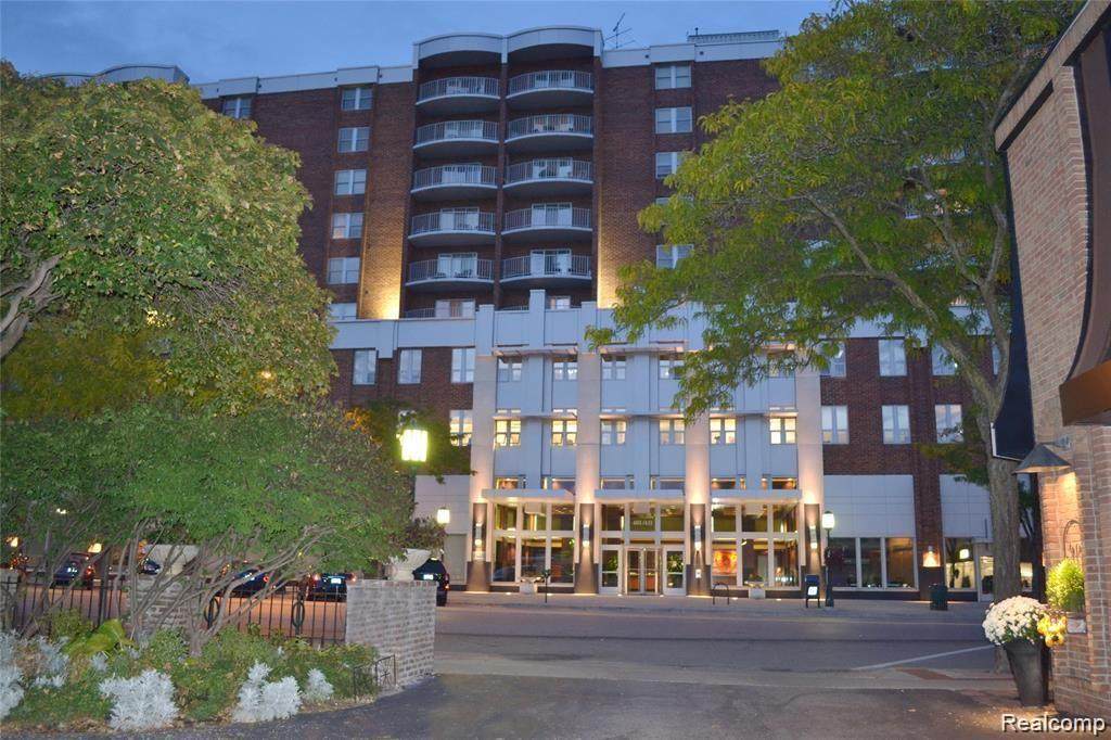 411 Old Woodward Avenue - Photo 1