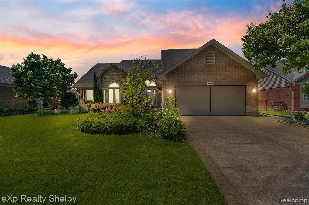 20738 Summerfield Drive - Photo 1
