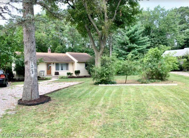 1203 Quinif Drive - Photo 1