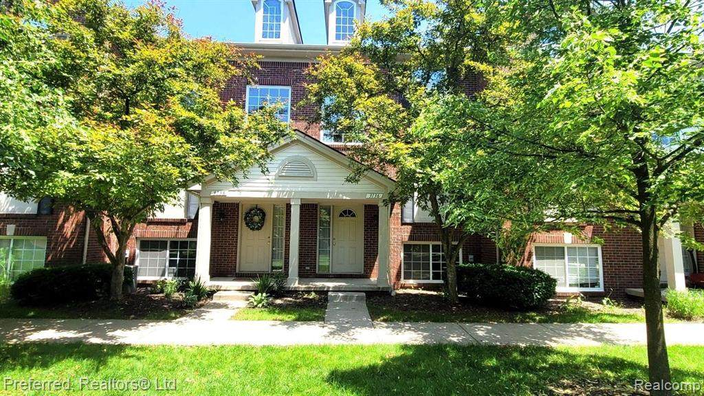 3136 Promenade Circle - Photo 1