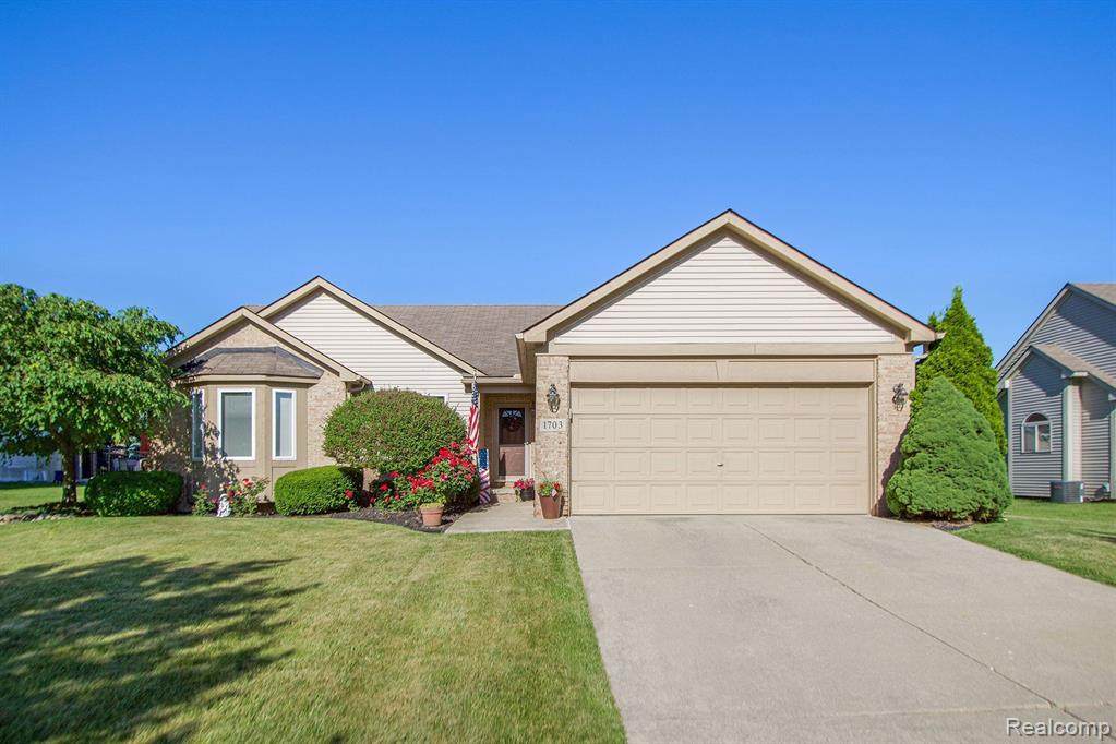 1703 Oak Squire Lane - Photo 1
